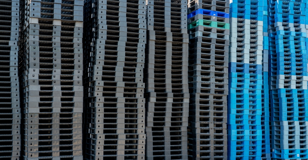 4-WayP_Plastic_Pallets