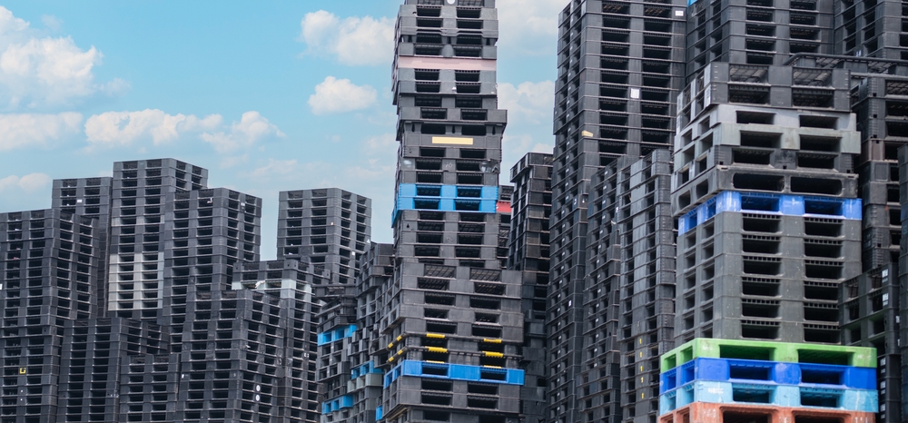 Half_Plastic_Pallets